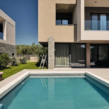 Aguacate Glafki With Heated Private Swimming Pool Villa Planos