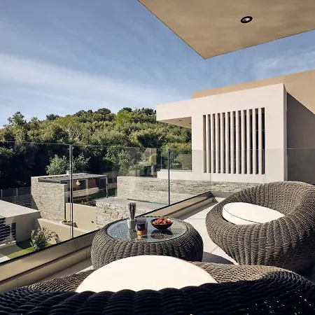 Aguacate Glafki With Heated Private Swimming Pool Villa