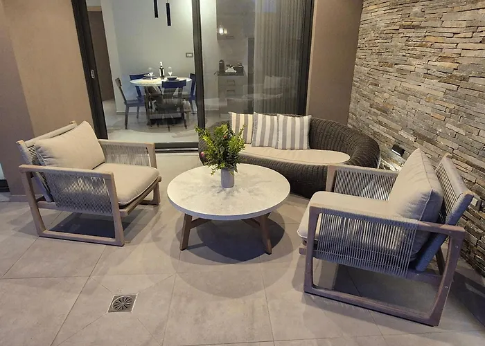 Villa Aguacate Glafki With Heated Private Swimming Pool *